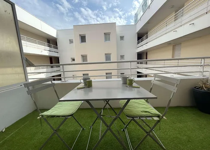 - Lr030-e110 ラ・ロシェル